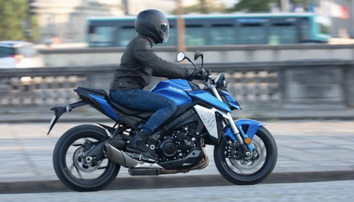Suzuki GSX-S950: la naked sportiva ma adatta a tutti - Foto 6 di 25