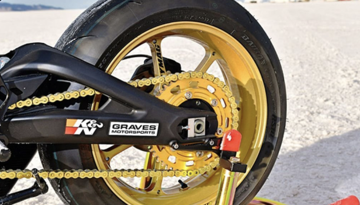 Una Yamaha XSR900 mascherata da TZ750 - Foto 6 di 11