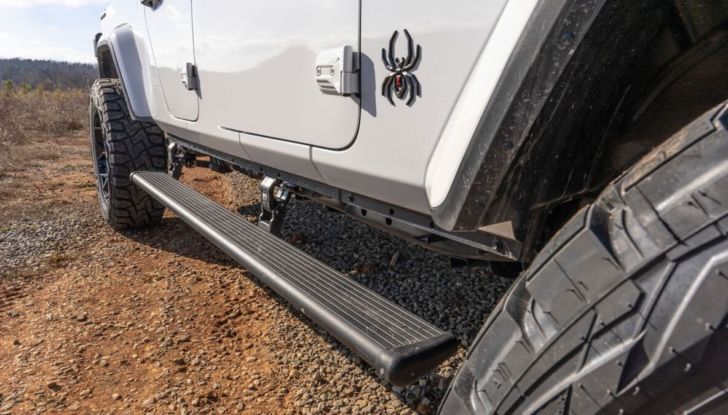 Jeep Gladiator Black Widow