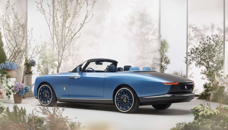 Rolls Royce Boat Tail 2021