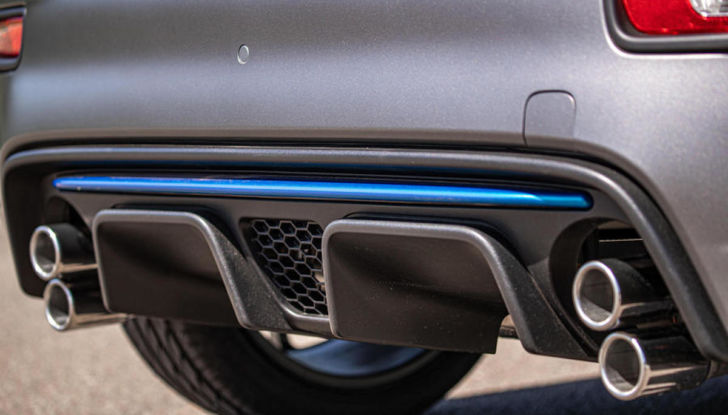 Arriva la nuova Abarth F595: 165 CV e 250 Nm di coppia - Foto 2 di 8