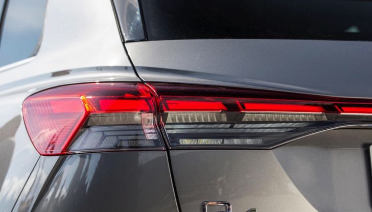 Prova su strada Audi Q4 E-Tron 50, ecco come va il SUV elettrico dei Quattro Anelli da 45.700 euro [VIDEO] - Foto 23 di 58
