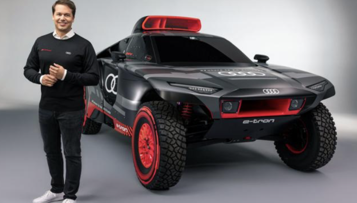 Audi: il futuro passa dal prototipo RS Q e-tron impegnato nella Dakar 2022 - Foto 3 di 20