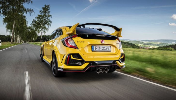[VIDEO] Prova in pista Honda Civic Type R Limited Edition: un’arma da track day - Foto 9 di 18