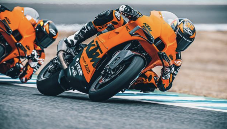 KTM RC 8C, una moto da record anche in fatto di vendite - Foto 10 di 10