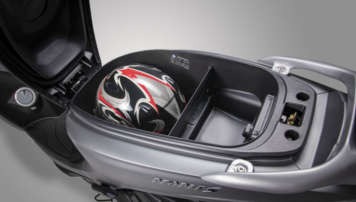 Kymco: presentata la nuova gamma People S 2021 - Foto 29 di 40