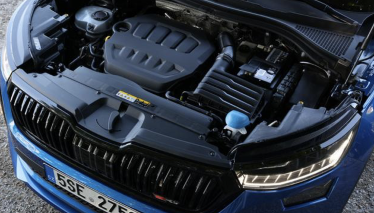 Skoda Kodiaq: al via gli ordini delle versioni RS e Laurin&Klement - Foto 13 di 15