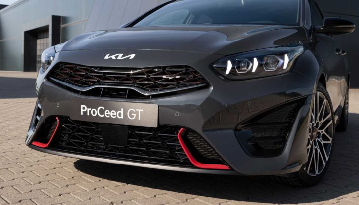 Kia Ceed restyling 2021