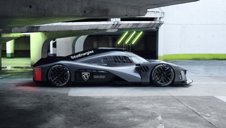 Peugeot 9×8: l’hypercar francese correrà nel WEC 2022 - Foto 3 di 15
