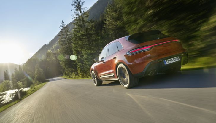 Porsche Macan 2021