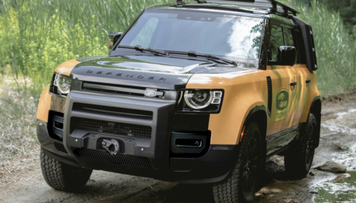 Land Rover: arriva la Defender Trophy Edition - Foto 4 di 8
