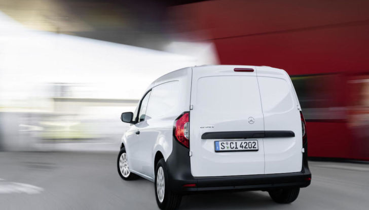 Mercedes Citan cambia pelle e divente anche elettrico - Foto 6 di 14