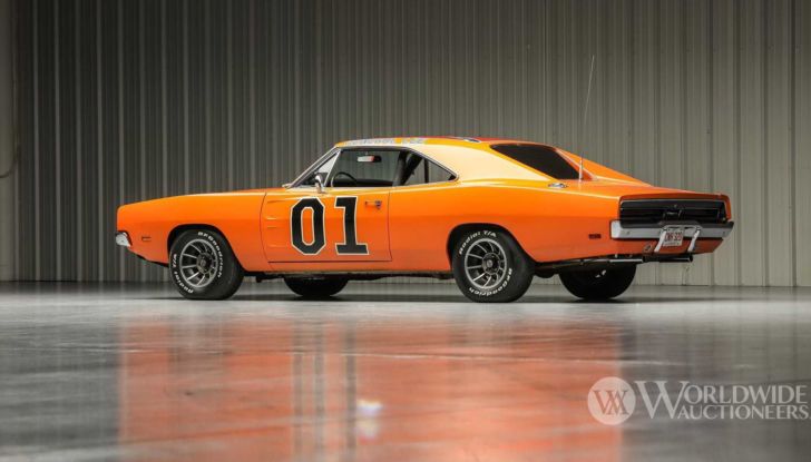 Anche la Dodge Charger in versione speciale “Generale Lee” va all’asta! - Foto 3 di 13