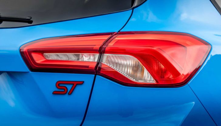 Ford Focus ST Edition: assetto regolabile ed EcoBoost da 280 cavalli - Foto 10 di 11