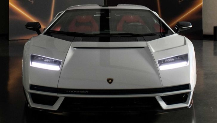 Lamborghini Countach LPi-800-4