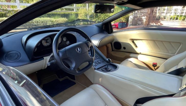 La Lamborghini dei sogni è all’asta: ecco una Diablo SV rossa del 1998! - Foto 17 di 19