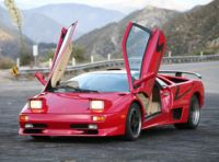 La Lamborghini dei sogni è all’asta: ecco una Diablo SV rossa del 1998!