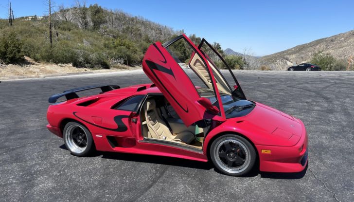 La Lamborghini dei sogni è all’asta: ecco una Diablo SV rossa del 1998! - Foto 7 di 19