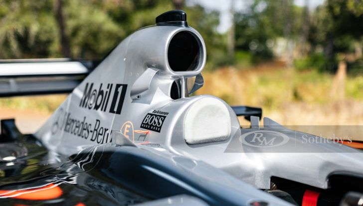 Quanto costa una McLaren da Formula 1 all’asta? - Foto 15 di 21