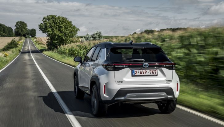Toyota Yaris Cross: test drive su strada del nuovo SUV giapponese - Foto 8 di 29