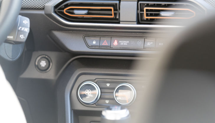 [VIDEO] Prova Dacia Sandero Stepway TCe 100 GPL ECO-G: una vettura in tutto e per tutto vincente - Foto 29 di 37