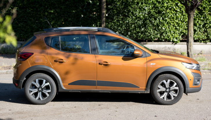 [VIDEO] Prova Dacia Sandero Stepway TCe 100 GPL ECO-G: una vettura in tutto e per tutto vincente - Foto 4 di 37
