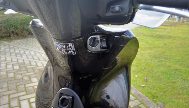 Prova Honda SH 150i: le ragione di un successo - Foto 12 di 24
