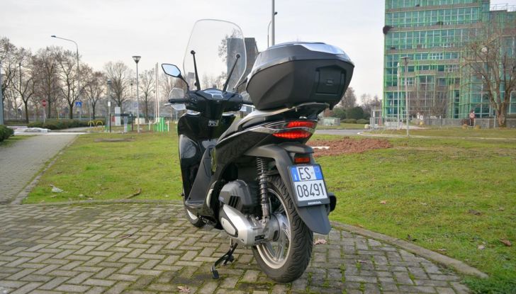 Prova Honda SH 150i: le ragione di un successo - Foto 18 di 24