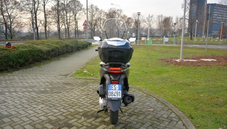 Prova Honda SH 150i: le ragione di un successo - Foto 19 di 24