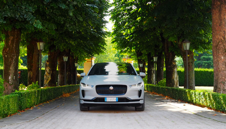 [VIDEO] Jaguar I-Pace, test drive del SUV elettrico a trazione integrale - Foto 11 di 15