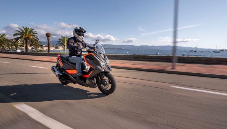 Kymco DTX360: lo scooter che diventa un adventure crossover - Foto 13 di 20