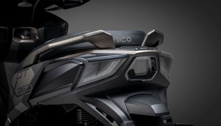 Kymco DTX360: lo scooter che diventa un adventure crossover - Foto 17 di 20