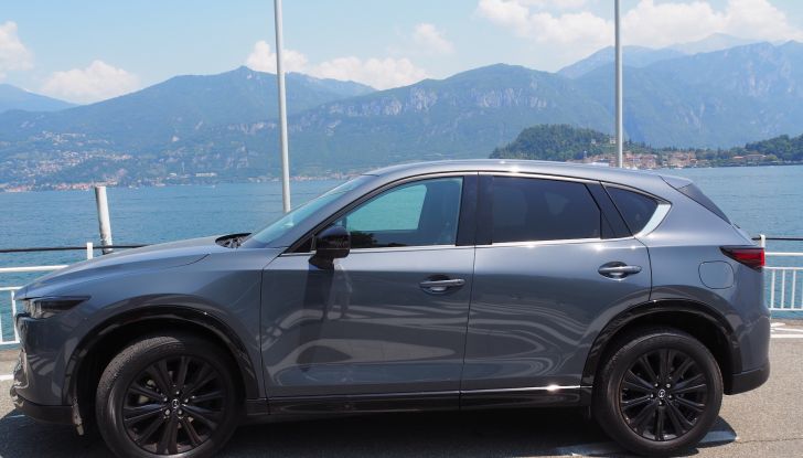 Mazda CX-60: il SUV ibrido plug-in è pronto al debutto - Foto 2 di 19