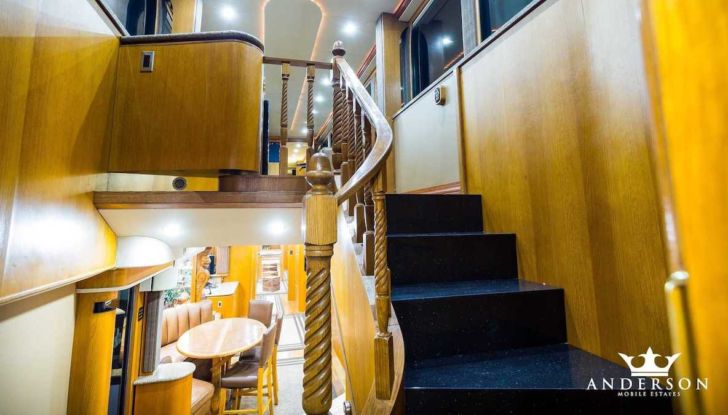 The Heat: il camper extra lusso di Will Smith - Foto 12 di 13