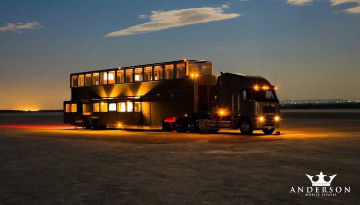 The Heat: il camper extra lusso di Will Smith - Foto 3 di 13