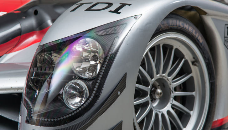 Anche i prototipi di Le Mans vanno all’asta: ecco una bellissima Audi R15! - Foto 11 di 17