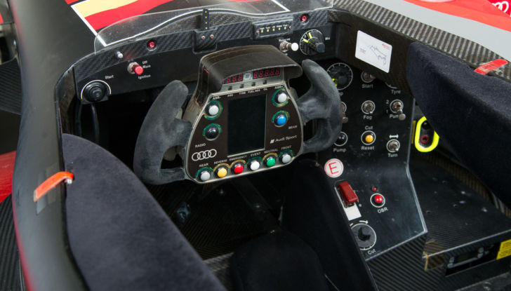 Anche i prototipi di Le Mans vanno all’asta: ecco una bellissima Audi R15! - Foto 14 di 17
