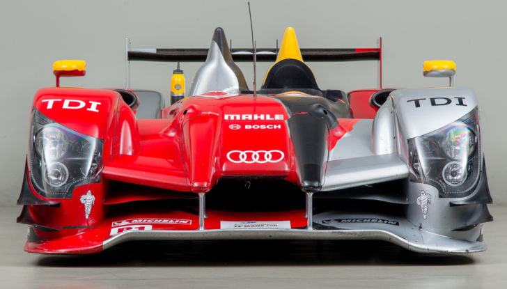 Anche i prototipi di Le Mans vanno all’asta: ecco una bellissima Audi R15! - Foto 2 di 17