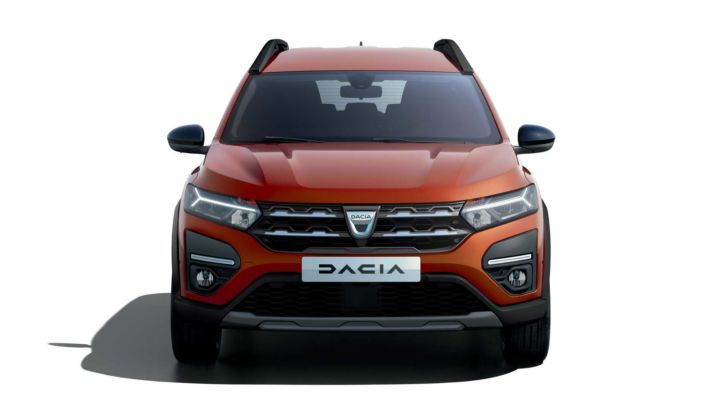 Dacia Jogger camperizzata con il pack Sleep degli accessori originali  InNature