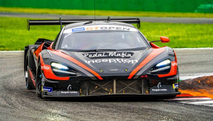 International GT Open: vittoria di Mercedes e Ferrari a Monza - Foto 32 di 38