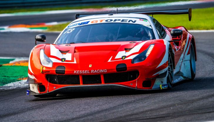 International GT Open: vittoria di Mercedes e Ferrari a Monza - Foto 1 di 38
