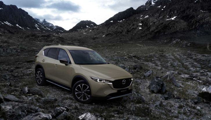 Mazda CX-60: il SUV ibrido plug-in è pronto al debutto - Foto 5 di 19