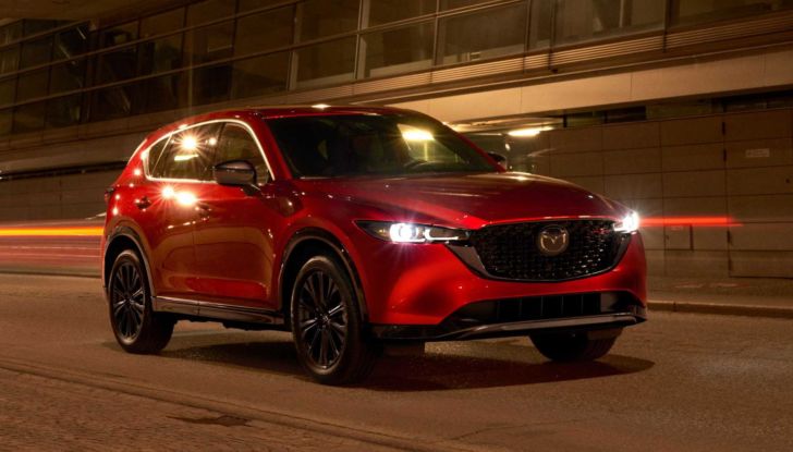 Mazda CX-60: il SUV ibrido plug-in è pronto al debutto - Foto 16 di 19