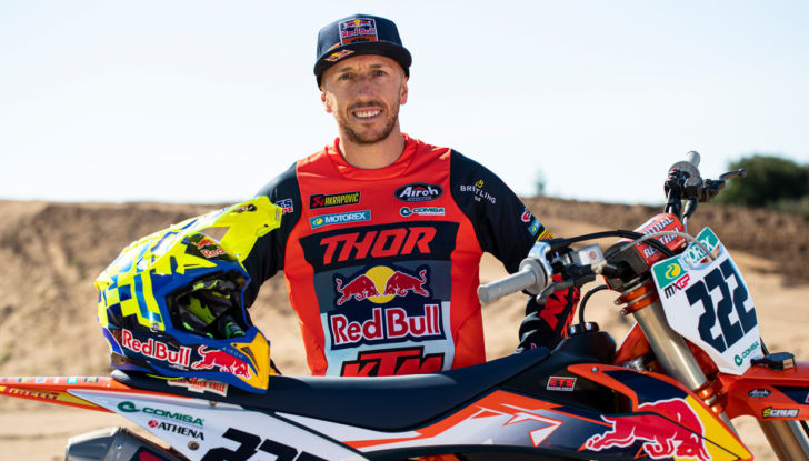 Ducati, una nuova moto da cross guidata da Tony Cairoli - Foto 2 di 9