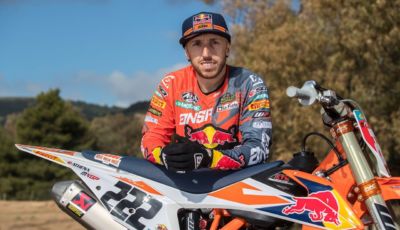 Tony Cairoli appende il casco al chiodo: si ritirerà al termine del 2021
