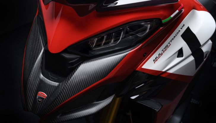 Nuova Ducati V4 Pikes Peak, la Multistrada più sportiva di sempre - Foto 2 di 9
