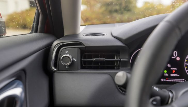 Prova su strada Honda HR-V e:HEV 2022: tutto quello che c’è da sapere sul nuovo crossover ibrido - Foto 27 di 33