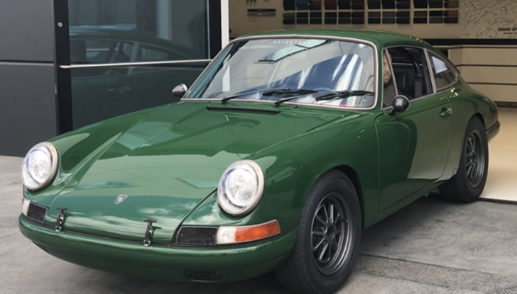 Zelectric fa fare un viaggio nel futuro alla Porsche 912 - Foto 4 di 9