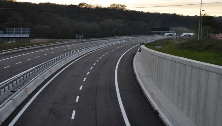 Decreto Milleproroghe: aumento del 2,3% per le tariffe autostradali - Foto 3 di 6