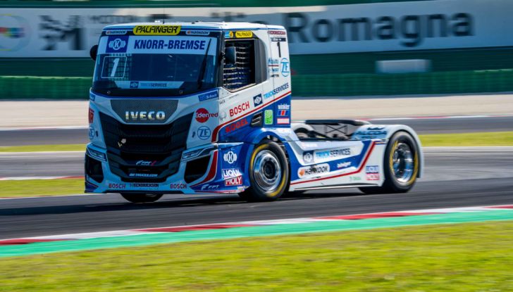 Misano dà spettacolo con i camion del FIA European Truck Racing Championship! - Foto 37 di 50